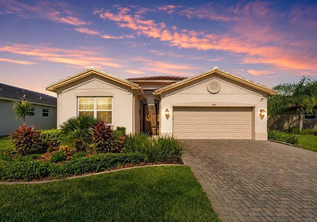 2nd image of 15412 Santa Pola Dr, Wimauma, FL 33598 | MLS# TB8537180