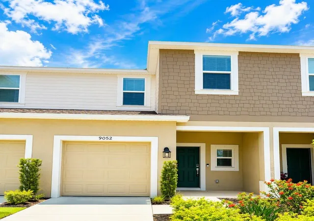 3rd image of 9052 Driven Snow St, Sarasota, FL 34241 | MLS# TB8537194