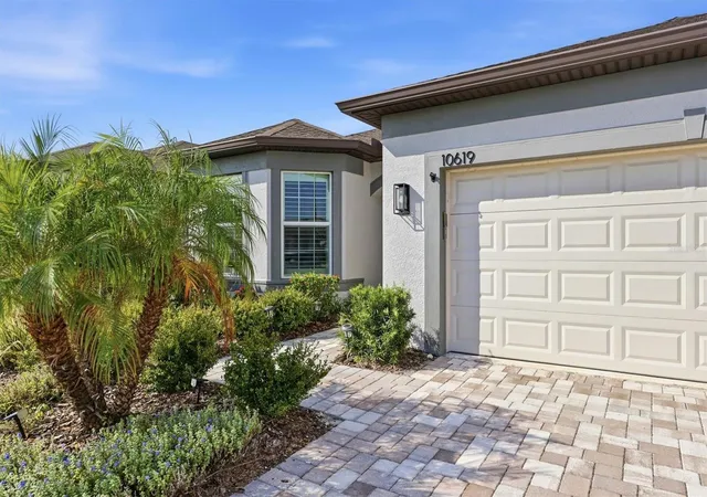 Photo 2 of Sale Pending at 10619 Wynward Way, Parrish, FL 34219 | MLS# A4702484 | Listing updated on 2026-08-23