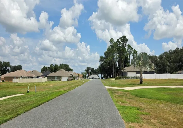 4th image of 817 Oaks Shores Rd, Leesburg, FL 34748 | MLS# O6432051