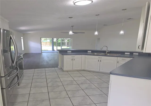 Photo 3 of Sale Pending at 6109 Georgia Ave, New Port Richey, FL 34653 | MLS# R4911781 | Listing updated on 2026-08-21