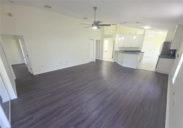 Photo 5 of Sale Pending at 6109 Georgia Ave, New Port Richey, FL 34653 | MLS# R4911781 | Listing updated on 2026-08-21