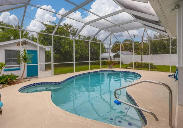 2nd image of 1256 Bel Aire Dr, Daytona Beach, FL 32118 | MLS# FC320553