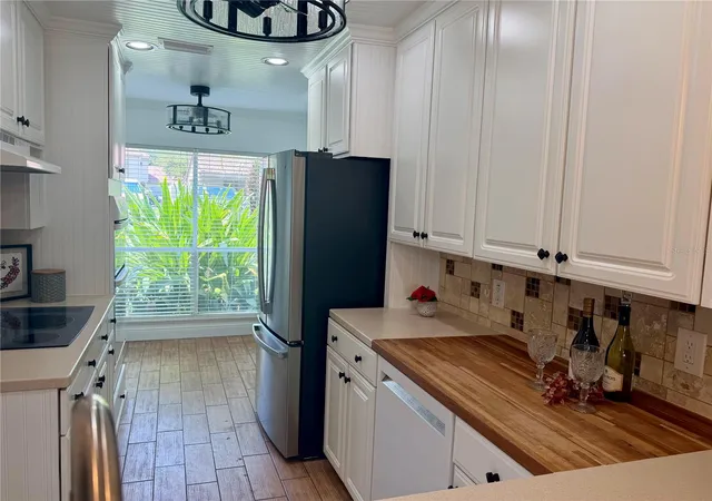2nd image of 178 W Sabal Palm Pl, LONGWOOD, FL 32779
