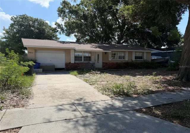 Photo 3 of Single family home for sale at 1407 Coppertree Dr, Tarpon Springs, FL 34689 | MLS# TB8537262 | Listing updated on 2026-09-05