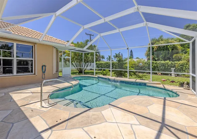 Photo 2 of Sale Pending at 728 Serata St, Venice, FL 34285 | MLS# N6145309 | Listing updated on 2026-08-19