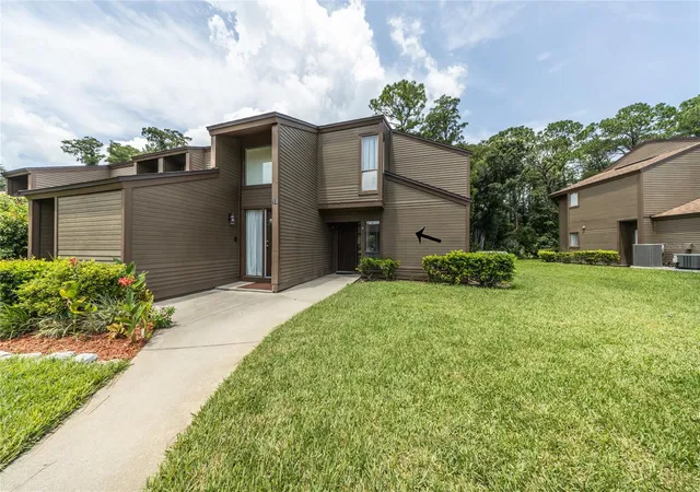 1st image of 9 Southbury Ct #9, Palm Coast, FL 32137 | MLS# FC320555