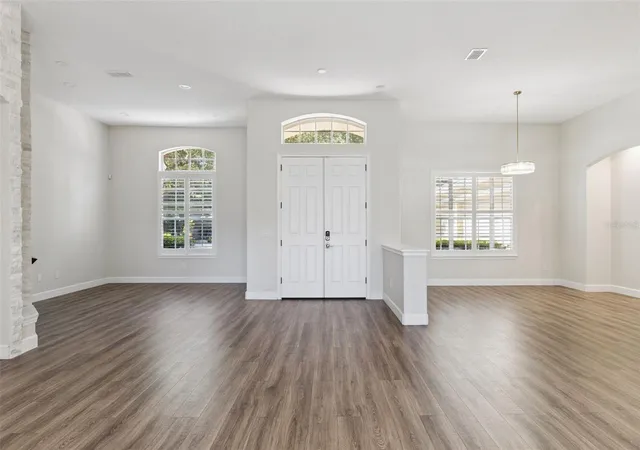 5th image of 457 Chinahill Ct, Apopka, FL 32712 | MLS# O6432130
