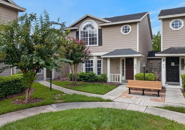 2nd image of 958 Sykes Ct #104, Orlando, FL 32828 | MLS# O6432132