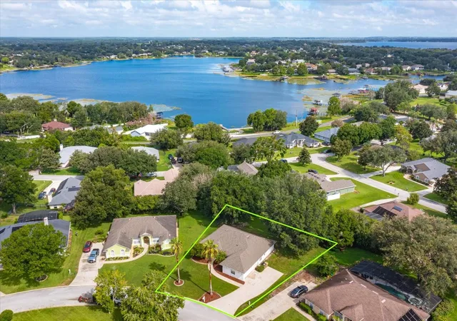 Photo 4 of Single family home for sale at 11316 Via Mari Cae Ct, Clermont, FL 34711 | MLS# O6432134 | Listing updated on 2026-08-18