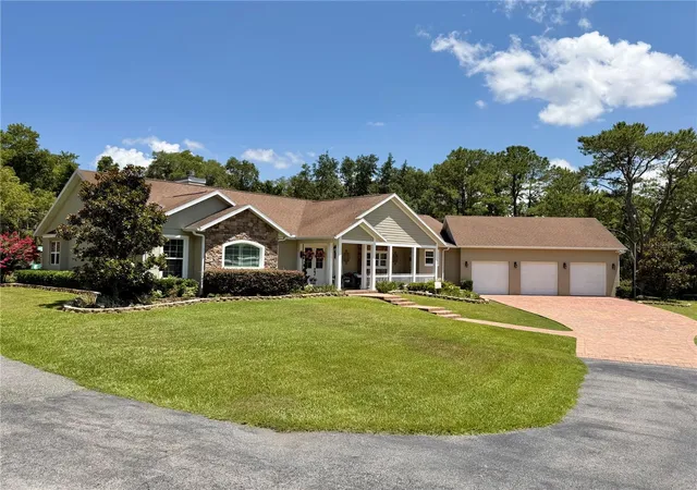 2nd image of 232 Se 95th St, Ocala, FL 34480 | MLS# TB8537313