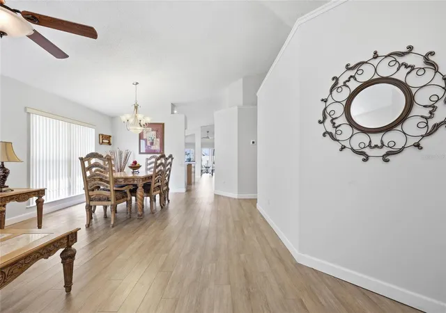 3rd image of 115 N Weathersfield Ave, Altamonte Springs, FL 32714 | MLS# O6432137
