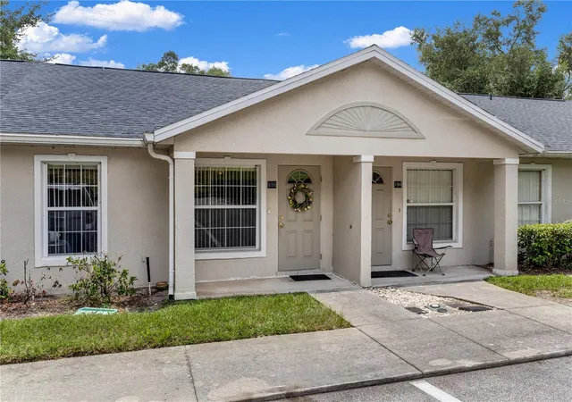 Photo 3 of Single family home for sale at 696 S Grand Hwy, Clermont, FL 34711 | MLS# O6432173 | Listing updated on 2026-08-22