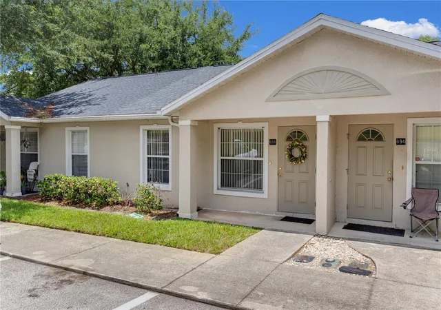 Photo 3 of House for sale at 696 S Grand Hwy, Clermont, FL 34711 | MLS# O6432173 | Listing updated on 2026-08-22