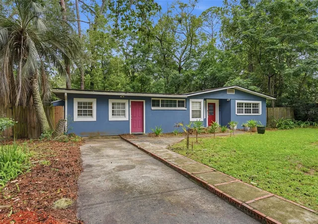 30th image of 630 Nw 35th Ter, Gainesville, FL 32607 | MLS# GC542611