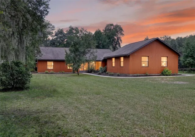 2nd image of 10980 Sw 128th Ave, Dunnellon, FL 34432 | MLS# OM730063