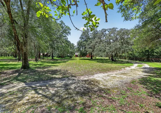 3rd image of 10980 Sw 128Th Ave, Dunnellon, FL 34432 | MLS# OM730063