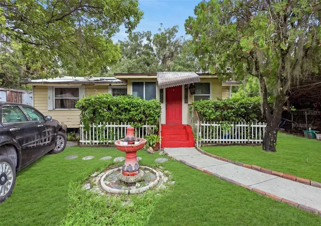 1st image of 2221 Granby St, Sanford, FL 32771 | MLS# O6432188