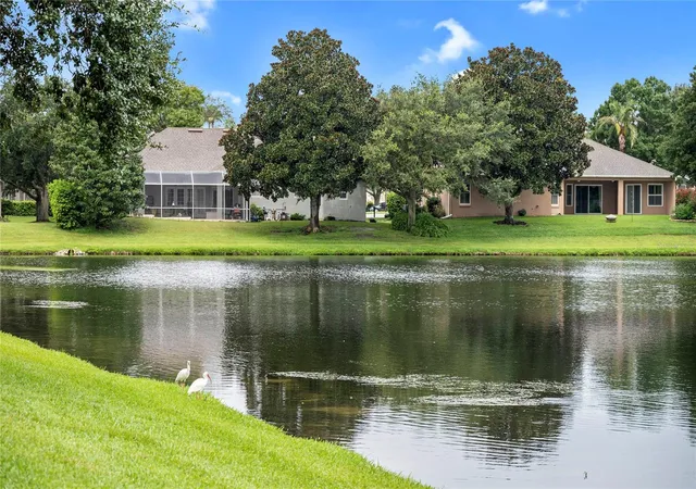 5th image of 2848 Aloma Lake Run, Oviedo, FL 32765 | MLS# O6432190