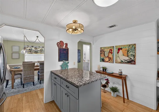 5th image of 46 N Easter Island Cir, Englewood, FL 34223 | MLS# N6145311