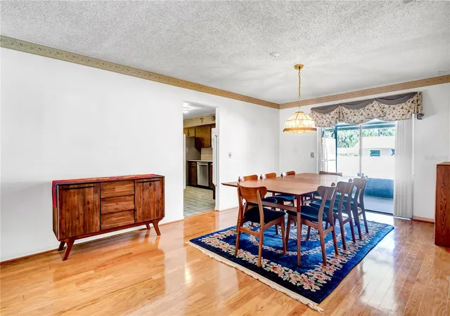 image of 806 Big Buck Cir, Winter Springs, FL 32708 | MLS# O6432192