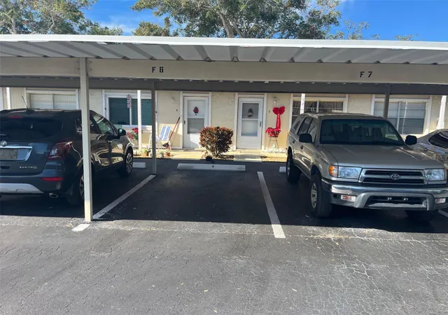 33rd image of 670 Green Valley Rd #F5, Palm Harbor, FL 34683 | MLS# TB8537390