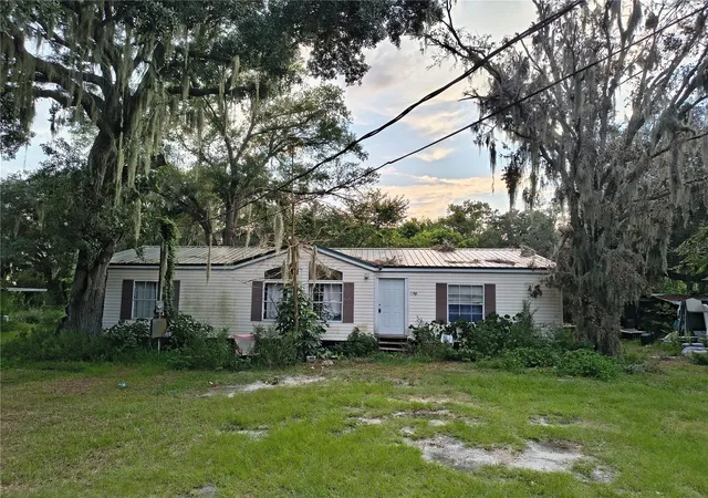 1st image of 3609 Maxwell Rd, Plant City, FL 33566 | MLS# TB8537408