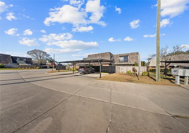 2nd image of 2920 Pecan Ave, Leesburg, FL 34748 | MLS# O6432218