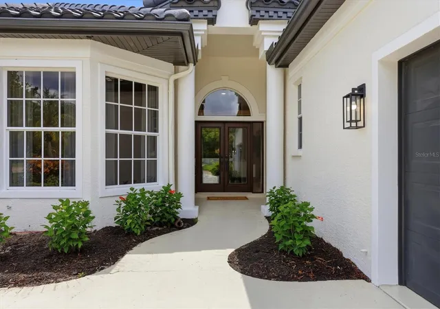 5th image of 7825 Wilton Crescent Cir, University Park, FL 34201 | MLS# A4702546
