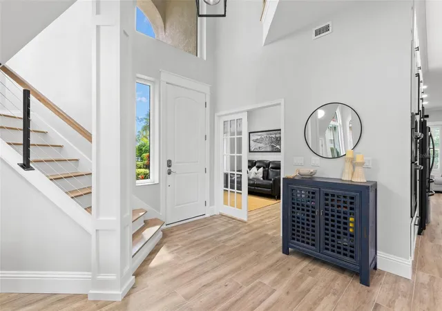 Photo 4 of Single family home for sale at 930 Southern Pine Ct NE, Saint Petersburg, FL 33703 | MLS# TB8537424 | Listing updated on 2026-08-30