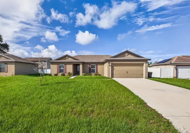Photo 2 of Single family home for sale at 334 Begonia Ct, Kissimmee, FL 34759 | MLS# O6432240 | Listing updated on 2026-08-17