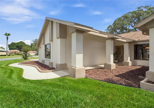 2nd image of 9429 Cobbler Ct, Weeki Wachee, FL 34613 | MLS# W7888431
