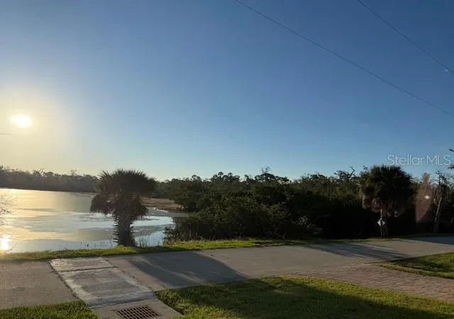 48th image of 9181 Lake Dr, Englewood, FL 34224 | MLS# D6148357