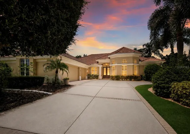 Photo 1 of Single family home for sale at 7219 Ashland Glen, Lakewood Ranch, FL 34202 | MLS# A4702562 | Listing updated on 2026-10-09