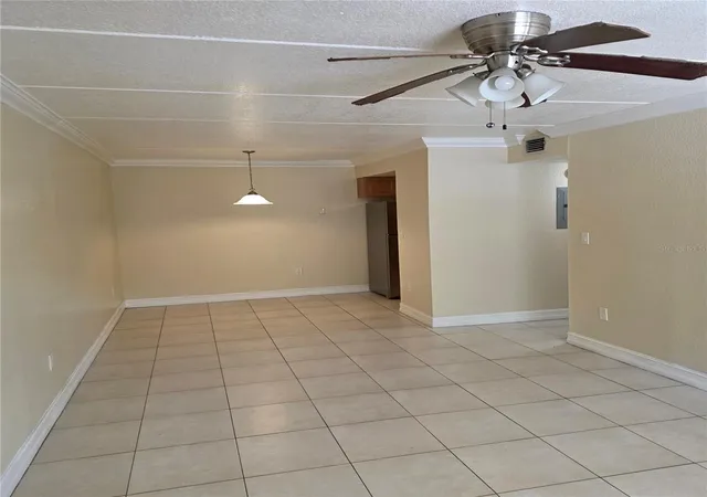 4th image of 5221 Bayshore Blvd #29, Tampa, FL 33611 | MLS# TB8537454