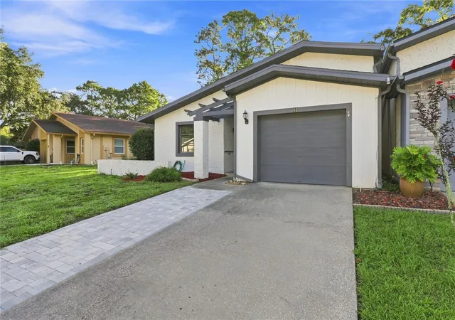 2nd image of 83 Golfview Dr, Homosassa, FL 34446 | MLS# OM730091