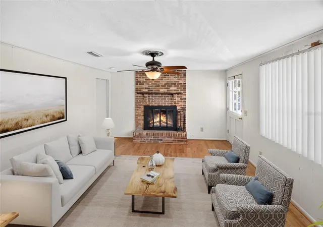 Photo 3 of Sale Pending at 207 Senter Ave Nw, Branford, FL 32008 | MLS# GC542626 | Listing updated on 2026-09-02