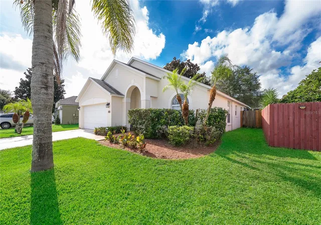 2nd image of 13233 Heming Wy, Orlando, FL 32825 | MLS# O6432379
