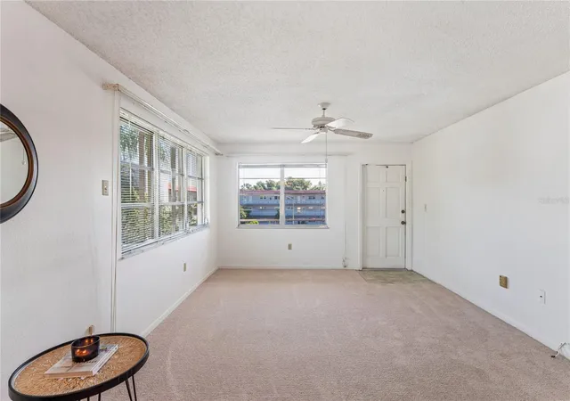4th image of 5530 N 80Th St, St. Petersburg, FL 33709