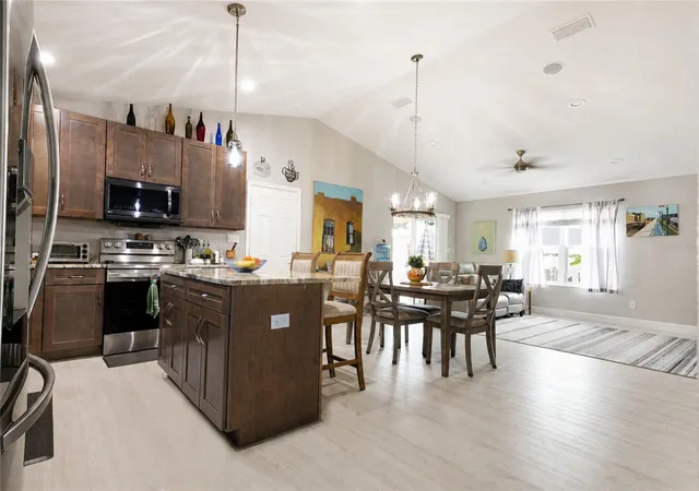 5th image of 615 Fourth, Bunnell, FL 32110 | MLS# FC320581