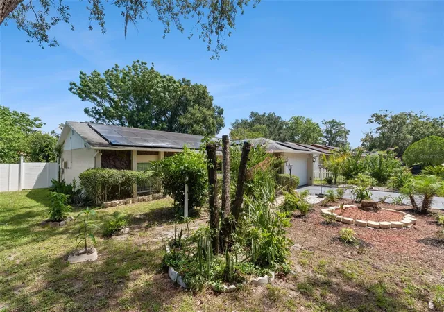 2nd image of 5851 Hutton Dr, Orlando, FL 32808 | MLS# O6432415