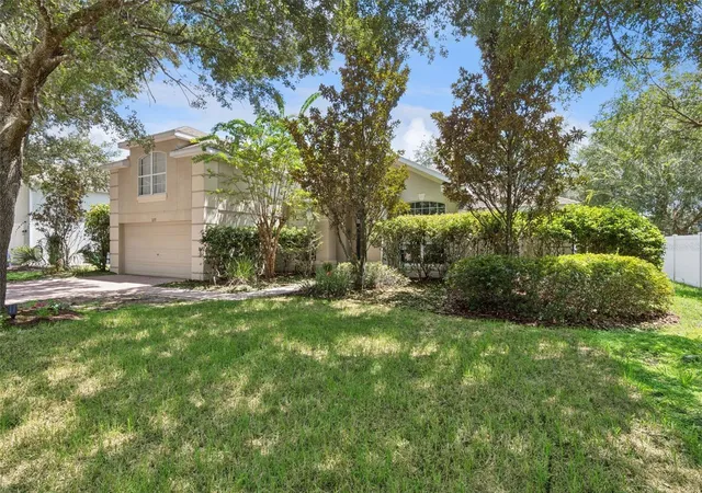 Photo 3 of Single family home for sale at 1272 Bramley Ln, Deland, FL 32720 | MLS# V4950655 | Listing updated on 2026-08-22