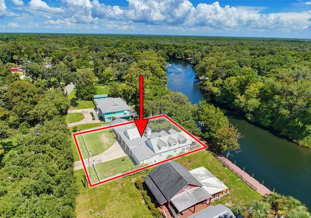 2nd image of 5415 Riverside Dr, Yankeetown, FL 34498 | MLS# W7888446