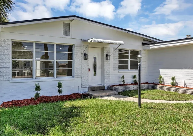 3rd image of 332 Williams Ave, Daytona Beach, FL 32118 | MLS# O6432441