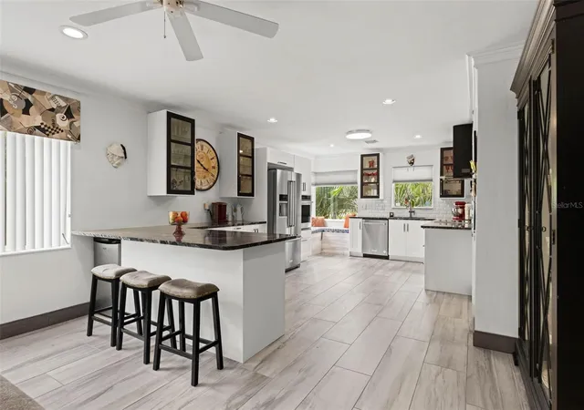 4th image of 105 Adalia Ave, Tampa, FL 33606 | MLS# TB8537639