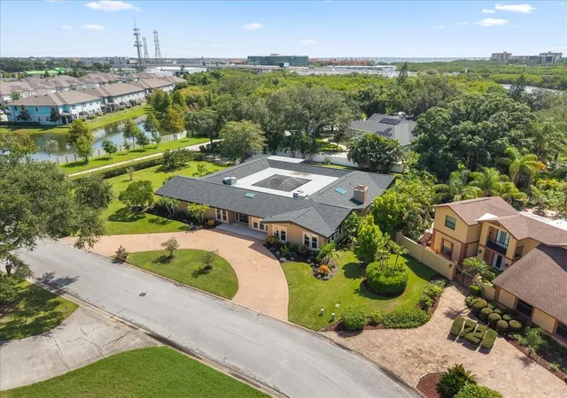 1st image of 1701 Allens Creek Dr, Clearwater, FL 33764 | MLS# TB8537676