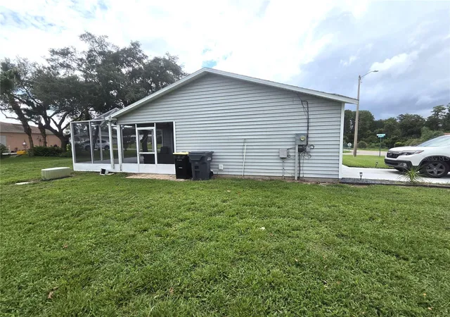 3rd image of 7098 Alamanda Blvd W, Lake Wales, FL 33898 | MLS# P4939560