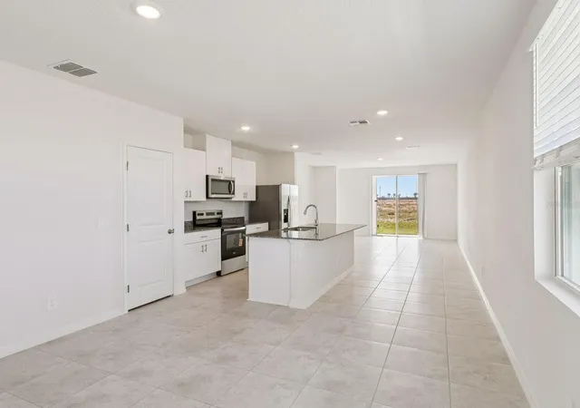 Photo 3 of Single family home for sale at 5345 Willow Crk, Haines City, FL 33844 | MLS# TB8537701 | Listing updated on 2026-08-18