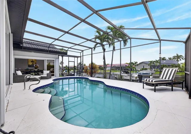 2nd image of 1552 Aqui Esta Dr, Punta Gorda, FL 33950 | MLS# C7529461