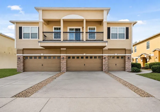 Photo 1 of Condo for sale at 2264 Betsy Ross Ln #2264, Saint Cloud, FL 34769 | MLS# O6432541 | Listing updated on 2026-08-24